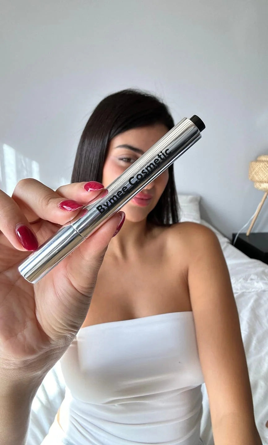 files/customer-review-saphia-plumped-lips-wow-effect.webp
